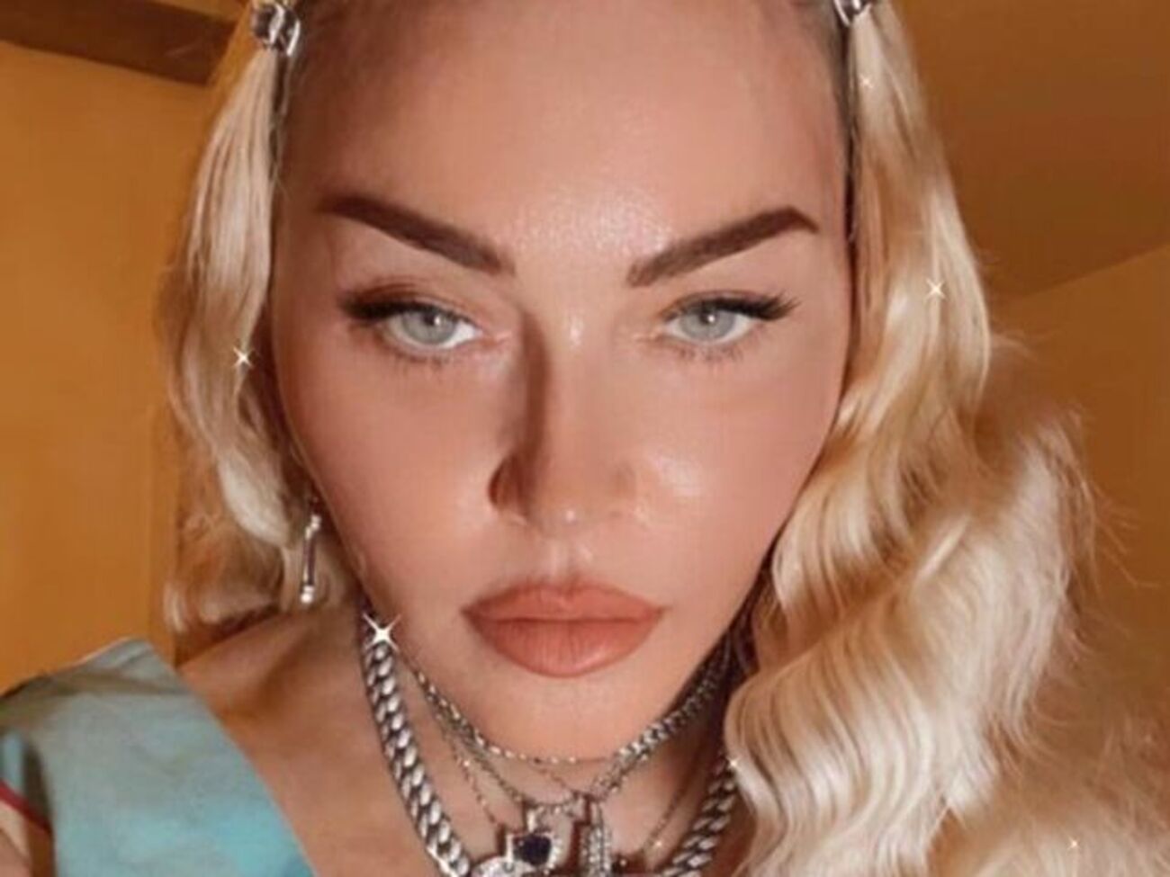 Мадонна: Гаражная команда