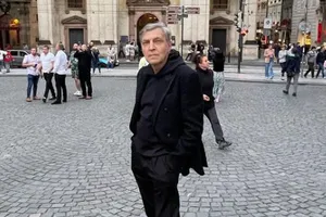 Коварство Суровикина примерно равняется коварству коровы костромской мясной породы. Но вот реально забыть в Херсоне пару батальонов или даже полк он сумеет