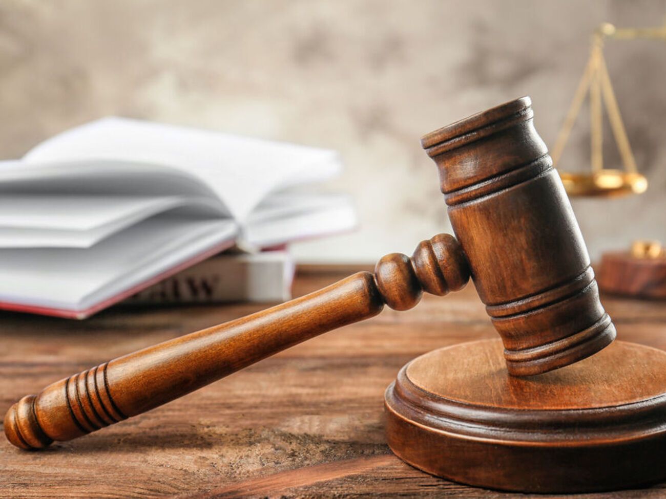 Суд ухвалив заочний вирок