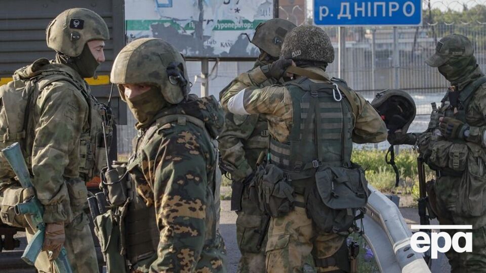 Окупанти "начебто виходять, начебто блокпостів немає, а все-таки у місті їхня присутність відчувається", зазначила Лугова