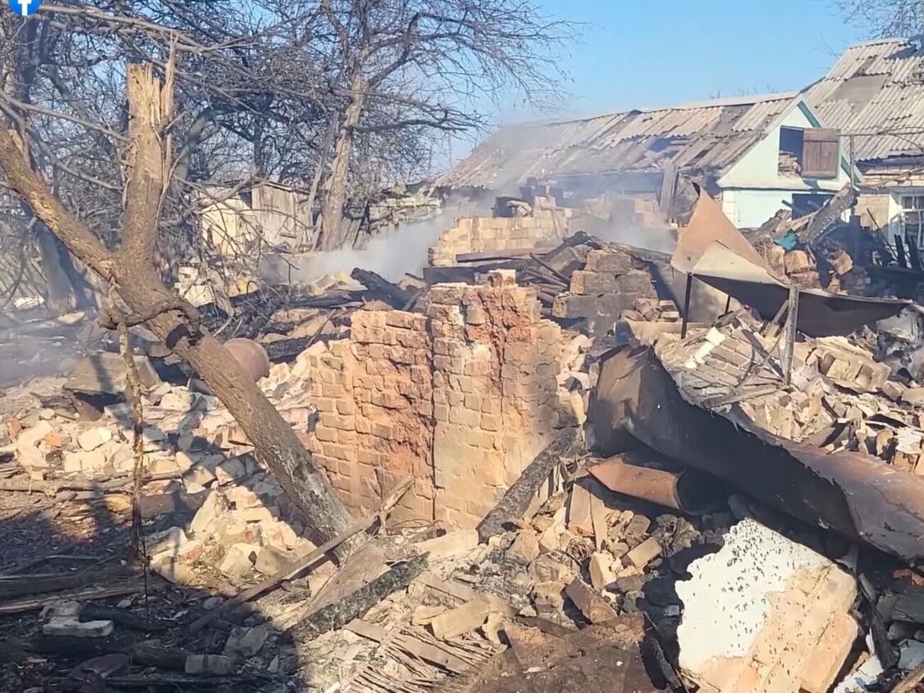 Унаслідок обстрілу окупантами Часового Яру повністю знищено чотири будинки, частково – не менше ніж 16, зазначили в поліції Донецької області