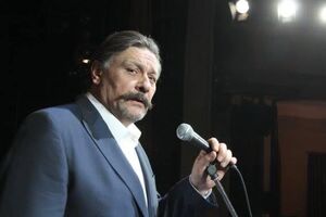 Назаров пишет басни на злобу дня