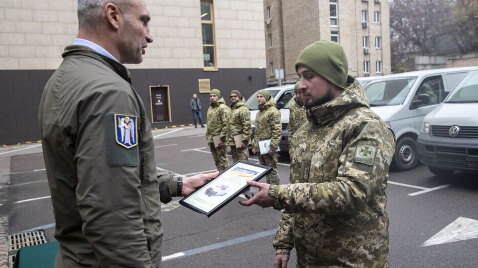 Мэр Киева отметил, что это не последняя партия автомобилей от столицы для военных