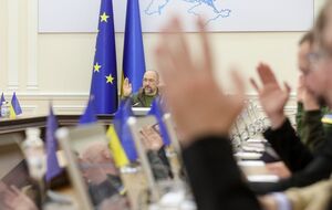 Украине удалось за последние полгода увеличить грузооборот трех портов на Дунае более чем в 50 раз, отметил Шмыгаль