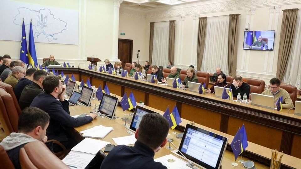 Запуск двух индустриальных парков позволит создать более 2 тыс. рабочих мест, сообщил Шмыгаль