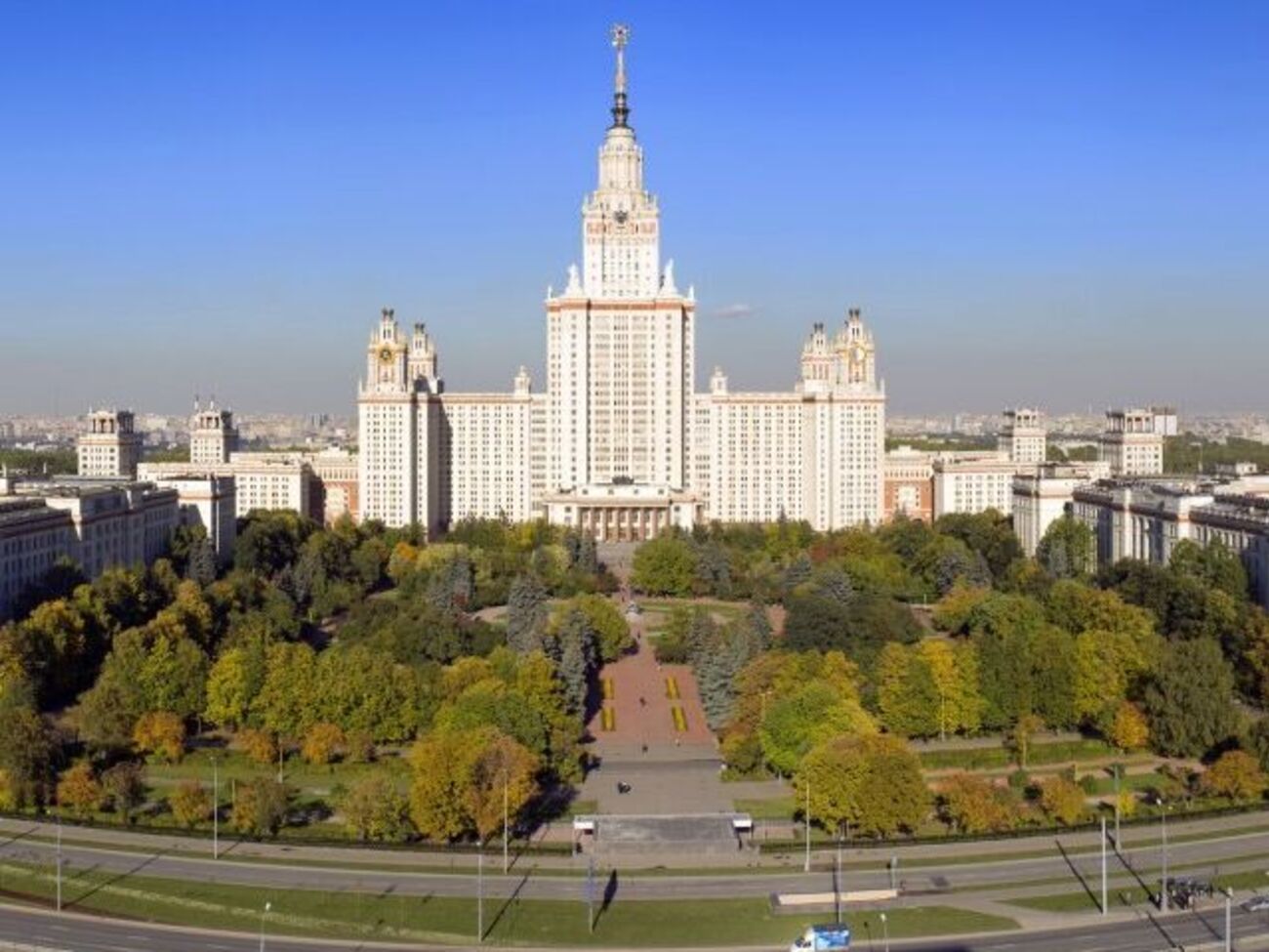 Загалом у чорному списку МЗС РФ перебуває 1073 громадянина США