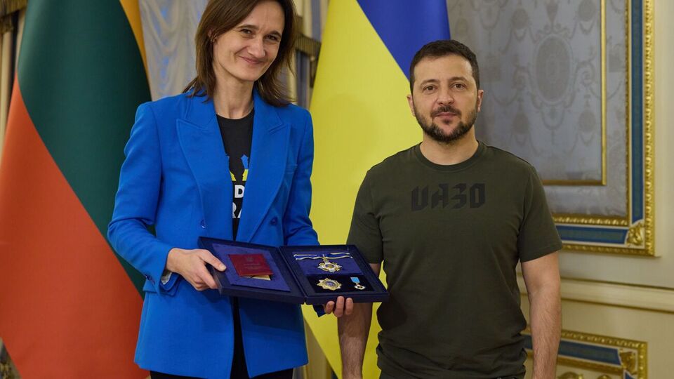 Зеленський (праворуч) і Чмілітє-Нільсен обговорили подальшу взаємодію на шляху євроатлантичної інтеграції України