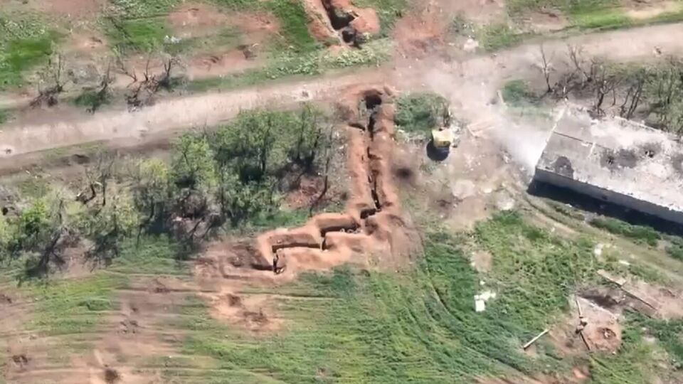 Окупант висловив невдоволення вказівками командира щодо копання окопів