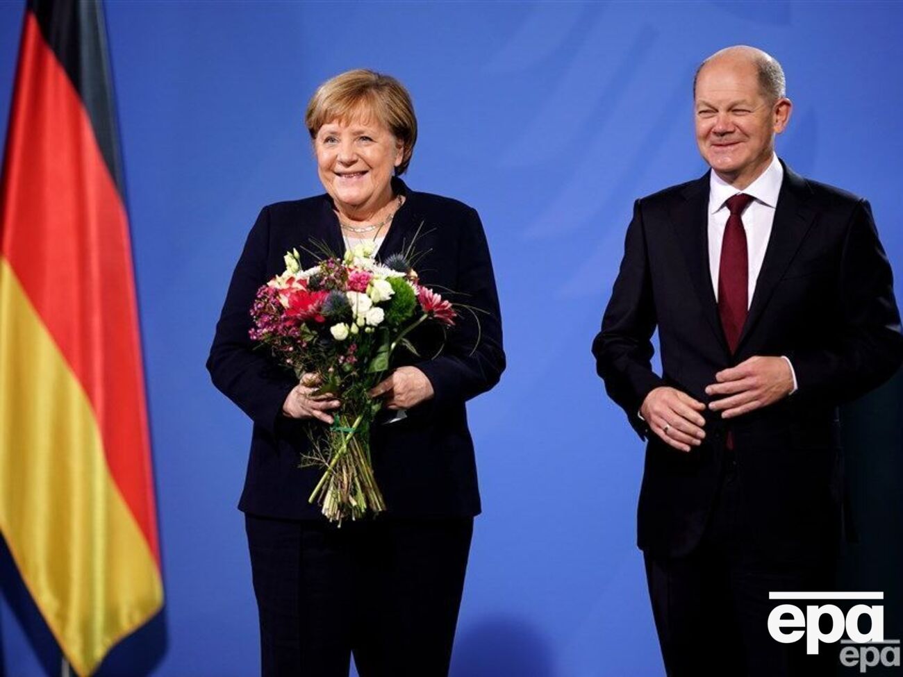 Шольц рассказал, что они с Меркель "всегда хорошо работали вместе"