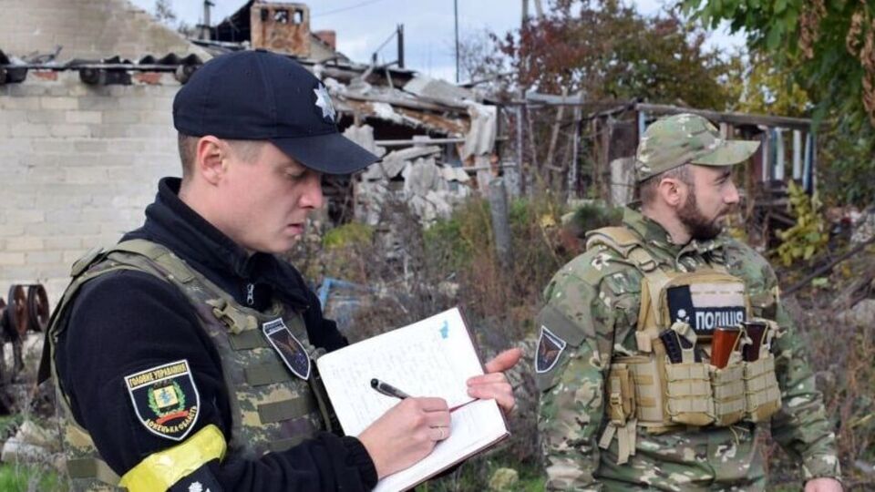 Правоохоронці й далі збирають докази воєнних злочинів російських загарбників проти мирного населення