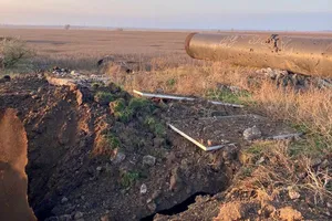 Оккупанты в ходе обстрелов перебили водопровод в Николаев