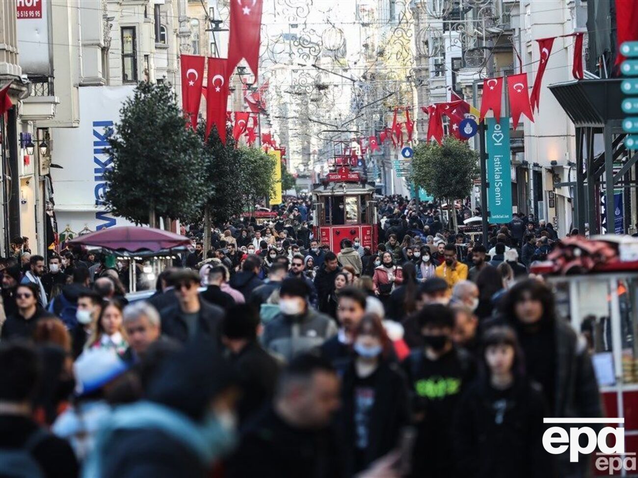 Взрыв произошел на пешеходной улице&nbsp;Истикляль