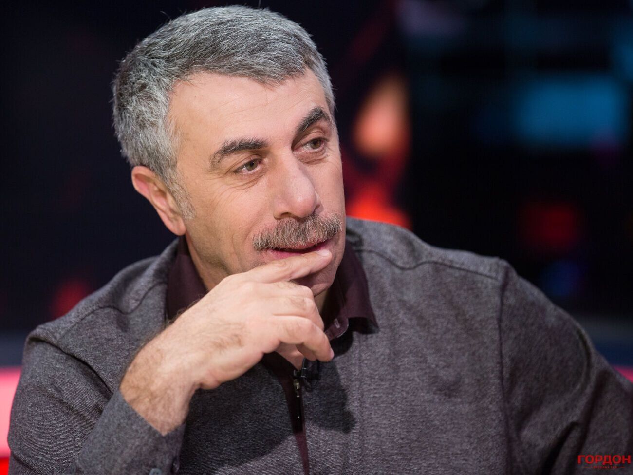 Комаровський підкреслив, що пищання датчика чадного газу "підійме мертвого"