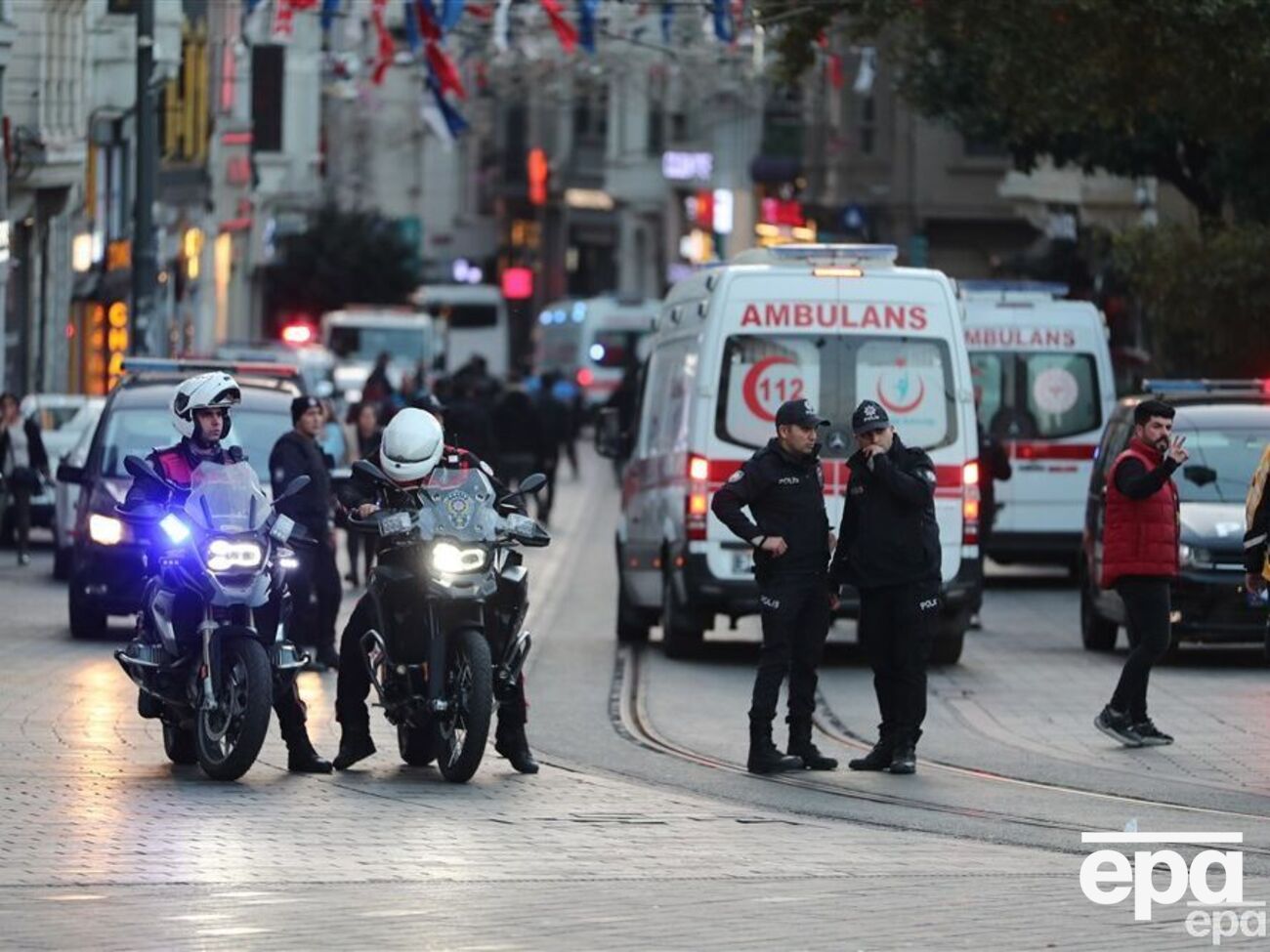 Восемь человек погибли, 81 ранен в результате взрыва в Стамбуле