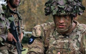 Розгортання новозеландських військовослужбовців у Великобританії для навчання ЗСУ мають завершити до 31 липня 2023 року