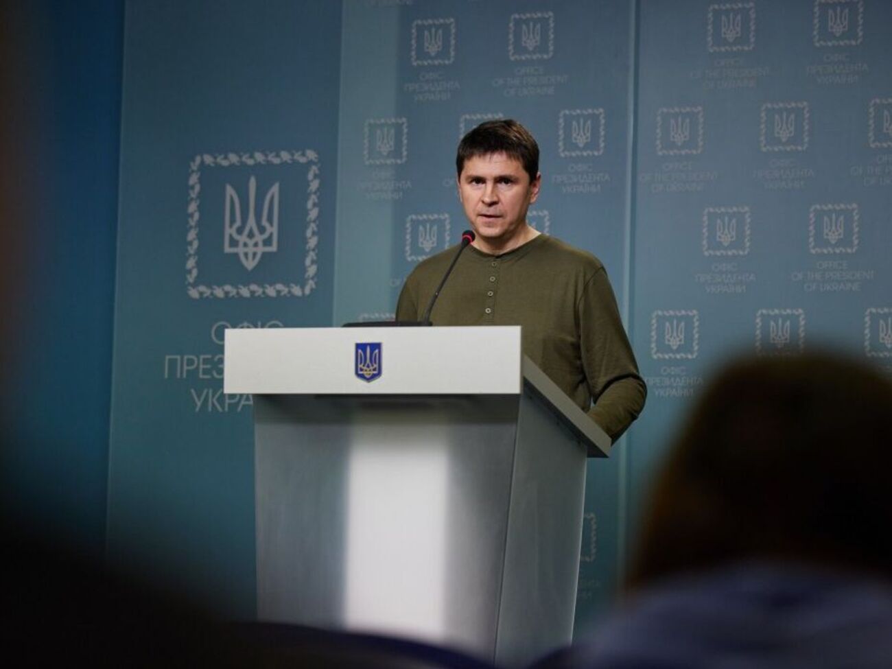 Офіційні особи РФ кажуть не про переговори, а про "оперативну паузу для перегрупування та реструктуризації", вважає Подоляк
