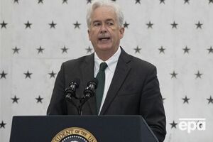 Бернс, по заявлению американских властей, не вел переговоров по Украине с представителем РФ