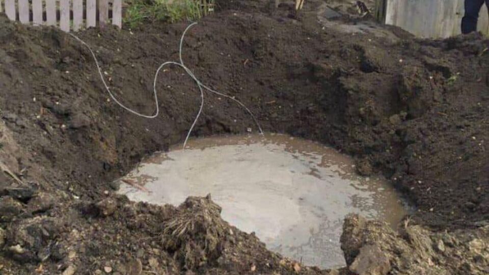 Росіяни випустили ракети з гелкоптера зі своєї території, зазначив Живицький