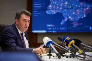 Данилов заявил о случаях гибели саперов при разминировании освобожденного Херсона