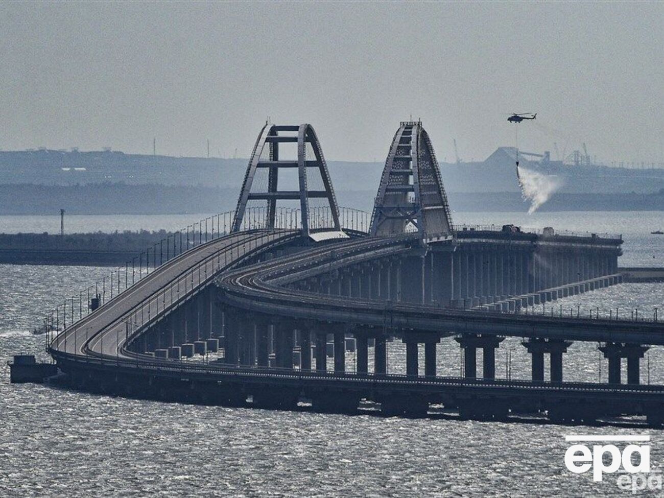 Пожар на Крымском мосту произошел 8 октября