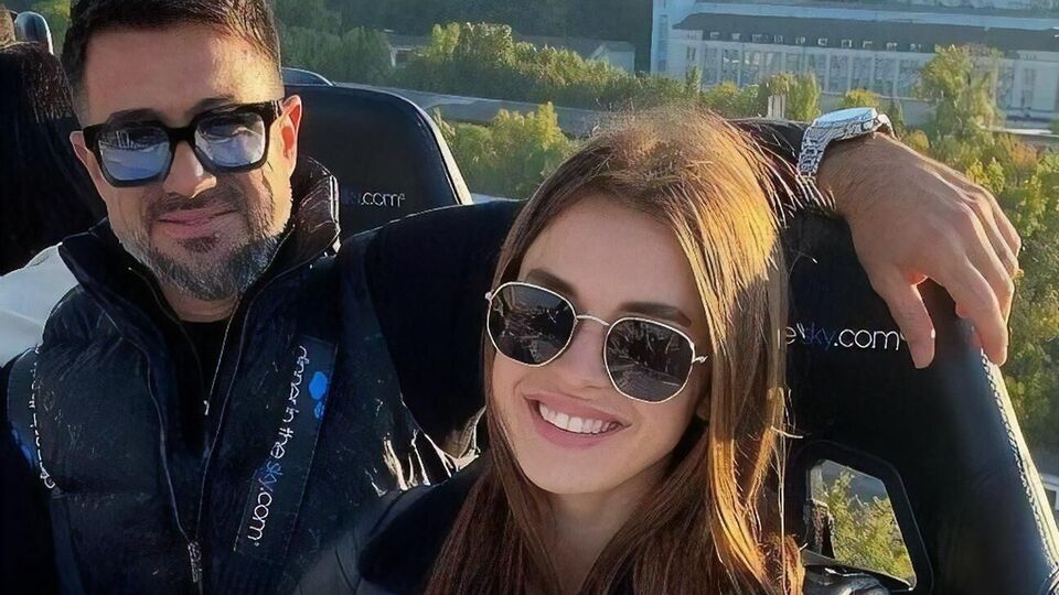 Реус и Налчаджиоглу состоят в отношениях более года
