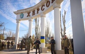 23 воина получили от президента орден Богдана Хмельницкого ІІІ степени, 12 защитников – орден "За мужество" ІІІ степени