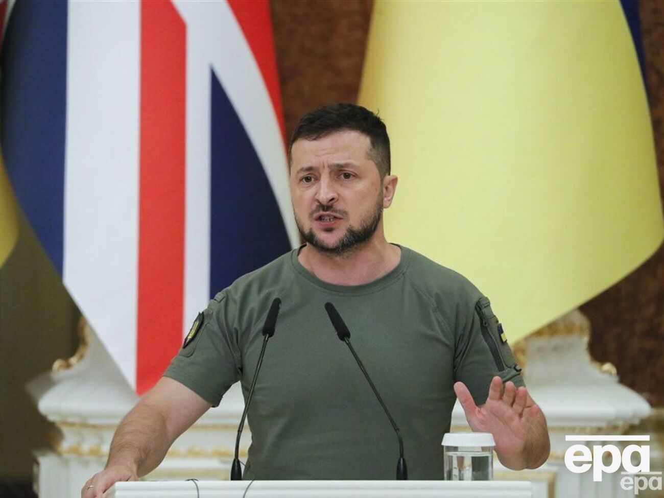 Зеленский:&nbsp;Сколько массовых захоронений на той территории, которая до сих пор остается под контролем России? Что мы увидим в Мариуполе?