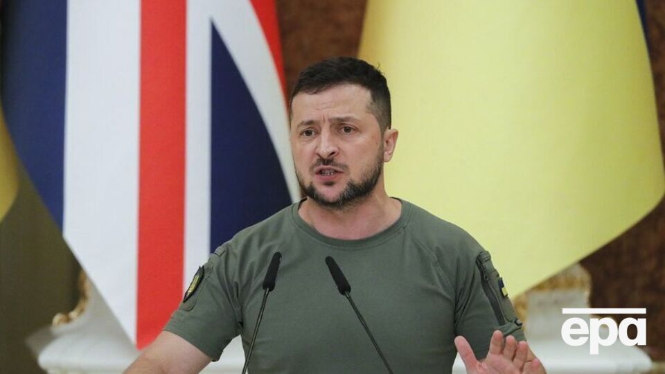 Зеленский: Сколько массовых захоронений на той территории, которая до сих пор остается под контролем России? Что мы увидим в Мариуполе?