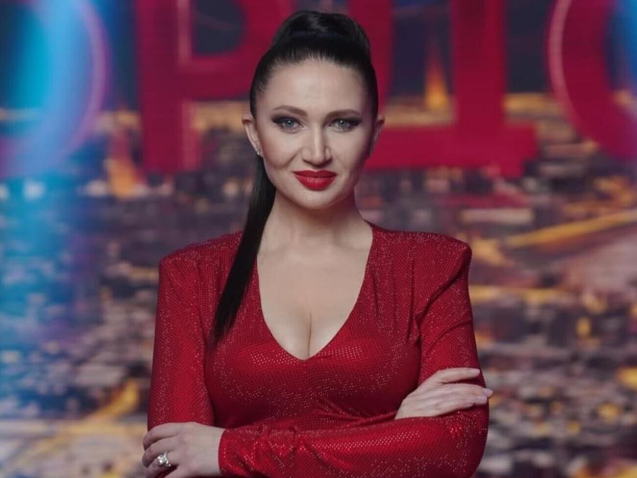 На Балі Лавров був у футболці американського чорношкірого художника-гея, з iPhone і Apple Watch. Жодної нитки російської, усе піндоське