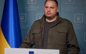 Єрмак вважає, що ракетна атака окупантів наочно демонструє: Росія не хоче миру