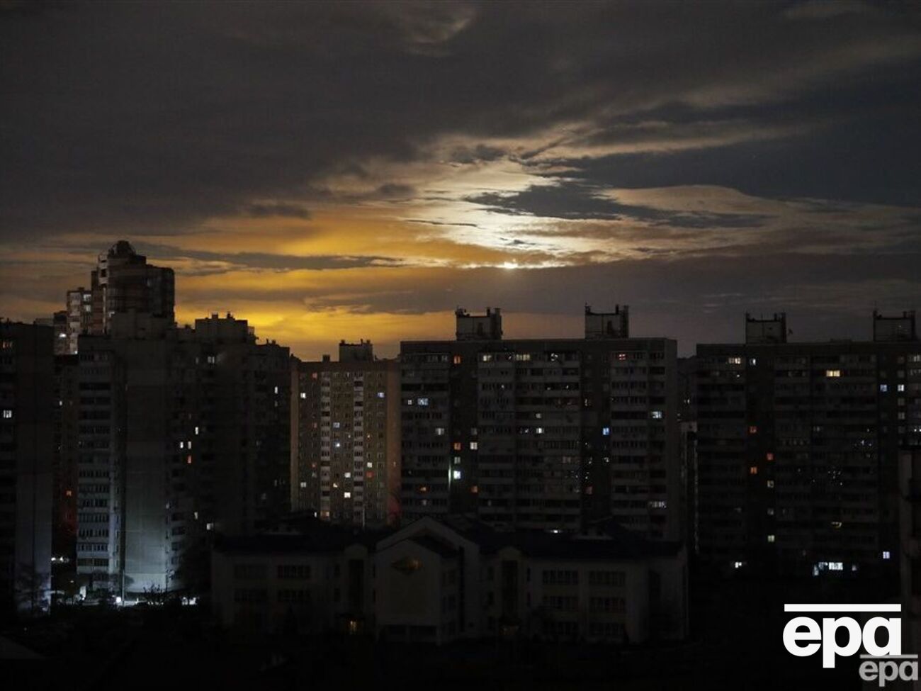 В Киеве вводятся особые графики аварийных отключений