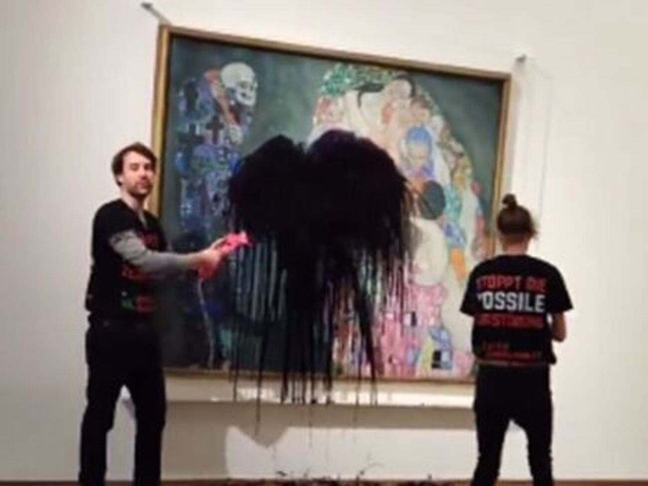 Экоактивисты выступают против создания новых нефтяных скважин