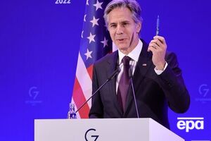 Блинкен заверил Украину в поддержке США после массированной российской ракетной атаки