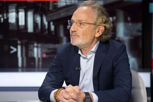 Шустер: Я вважаю, що Путін є злочинцем. І має посидіти на лаві підсудних без приводу, що він хворий і його треба помістити в якусь палату