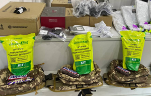 Аптечки містять критично важливі засоби медичної допомоги – фіксатори, шини, пристосування для лікування переломів, турнікети