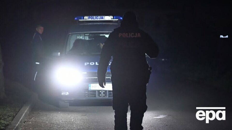 15 листопада в польському селі Переводів Люблінського воєводства впало дві ракети