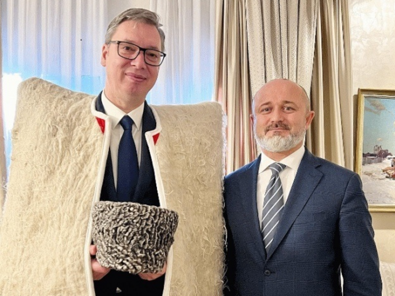 Вучич (слева) назвал Россию и Сербию "братскими народами"