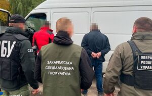 За можливість виїхати за межі України організатори схем вимагали від $1,5 тис. до $8 тис.