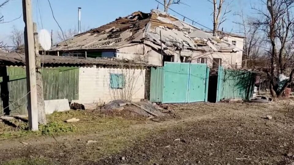 Доля мирного населення, яке ще залишається в селі Макіївка, росіян не цікавить, зазначили в Луганській ОВА