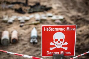 В Херсоне по-прежнему высокая минная опасность из-за большого количества заминированных объектов
