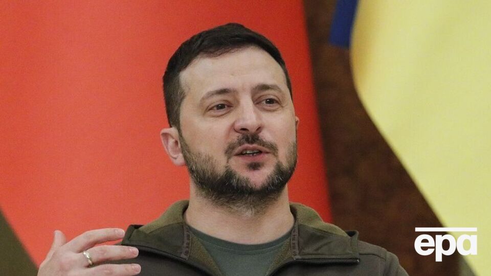 Зеленський: Поінформував прем'єрів Канади і Великобританії про чергову хвилю російського ракетного терору
