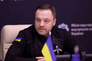 На освобожденной от оккупантов территории Херсонской области высокий уровень минирования дорог, объектов, жилых домов, отметил Монастырский