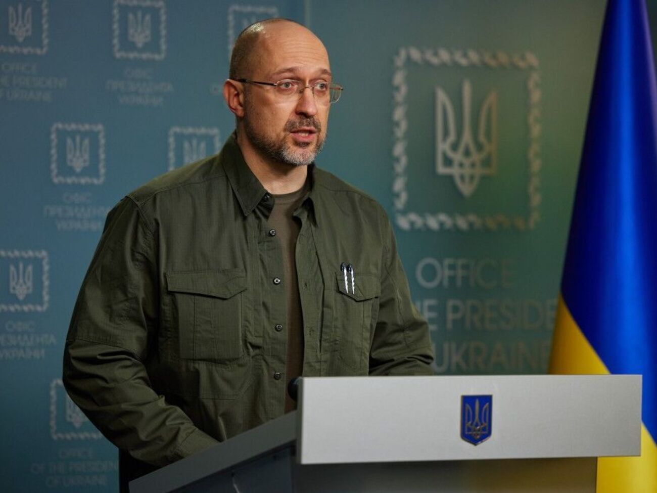 Шмыгаль сообщил, что оккупанты ударили ракетами по "Южмашу" в Днепре