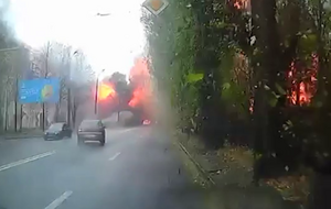 Зеленский показал видео, снятое во время ракетной атаки оккупантов на "Южмаш" в Днепре