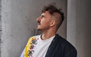 Клопотенко: Характерный признак паляницы – вот этот надрез сверху. Это то, что делает паляницу паляницей