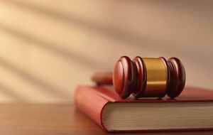 Суд наложил арест на контрольные пакеты акций украинских энергопредприятий