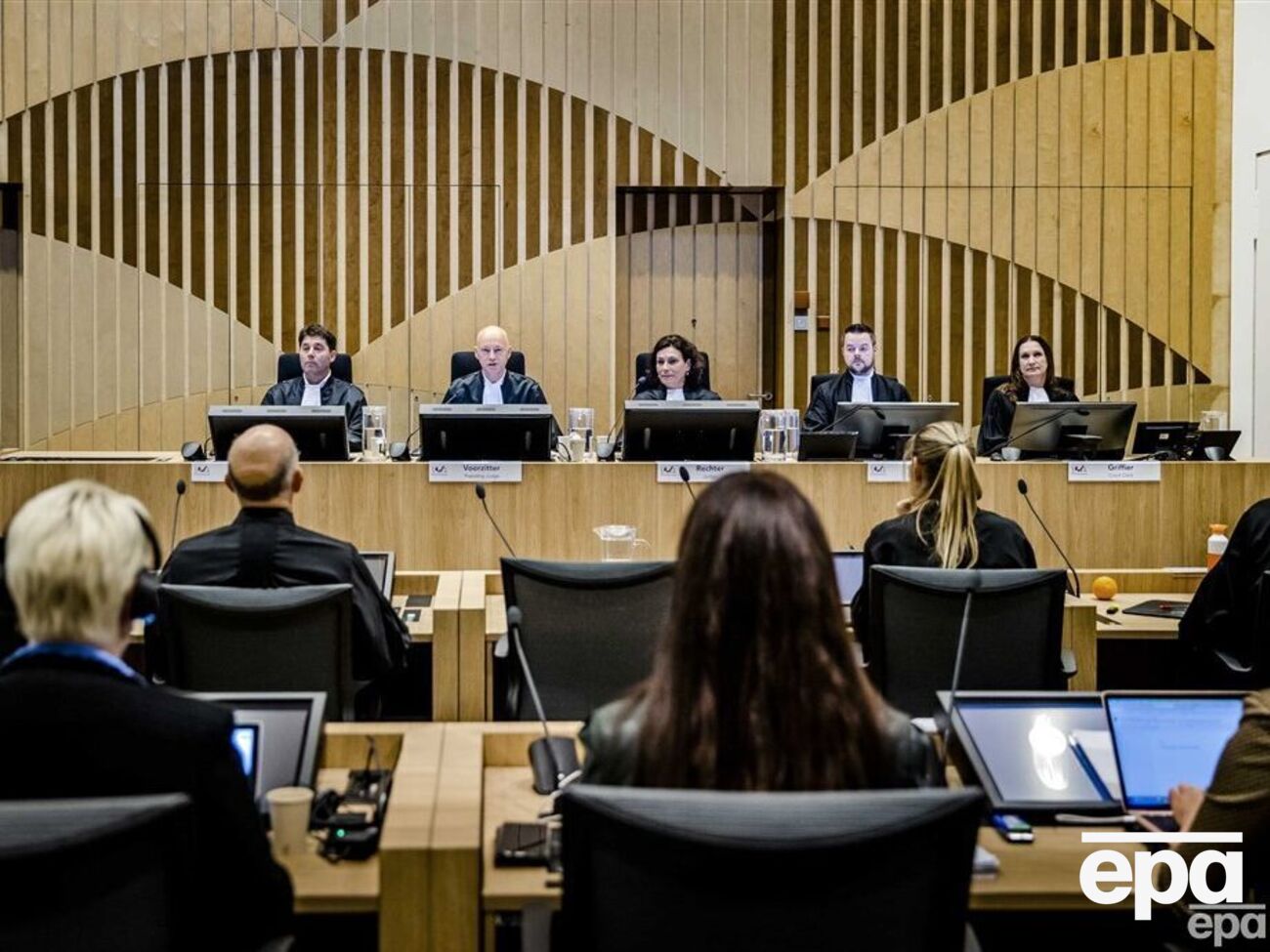 Трьох обвинувачених, визнаних винними в катастрофі рейсу MH17, засуджено до довічного ув'язнення