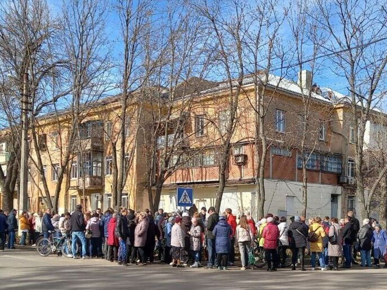 Частина маріупольців залишилася без світла через аварію