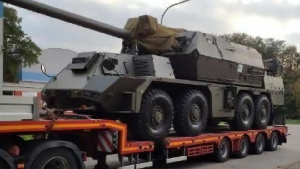 Україна замовила у Словаччини вісім гаубиць