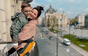 Співачка виховує семирічного сина